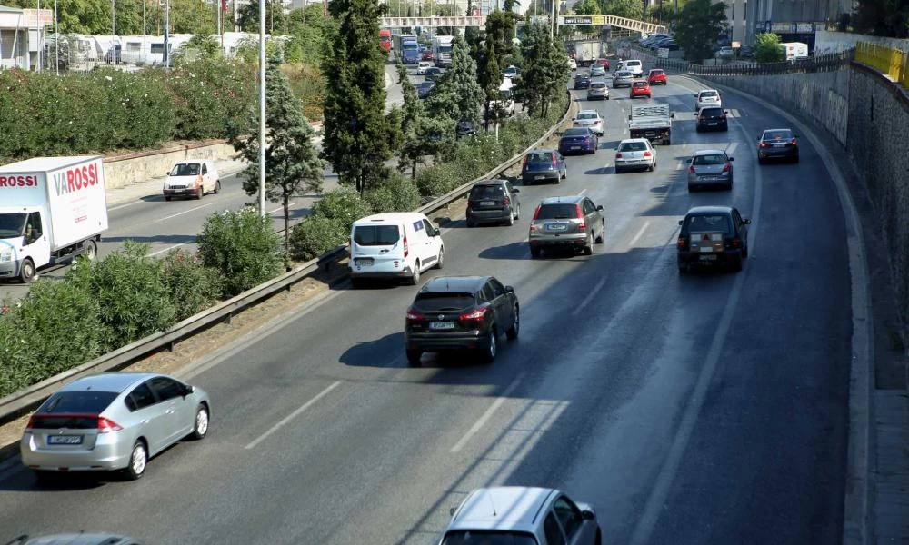 Αυτοκίνητο: Αφού δεν υπάρχει ελπίδα για καινούργιο όλοι στράφηκαν στα μεταχειρισμένα - Στα ύψη τιμές, ζήτηση και πωλήσεις